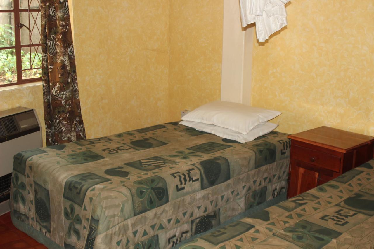 Mosi-Ua-Tunya Lodge Виктория Фолс Екстериор снимка